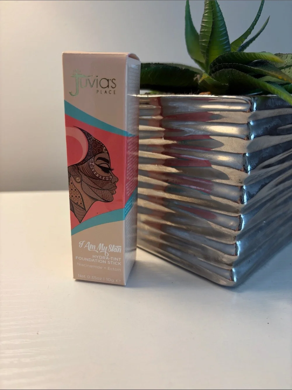 Juvia's Place I Am My Skin Hydra-Tint Foundation Stick — 20 Lima